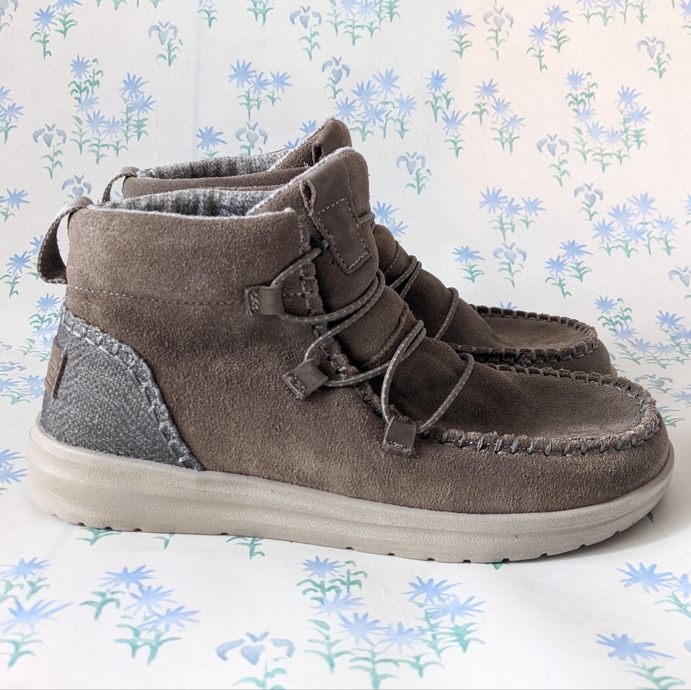 Hey Dude Eloise Suede Ankle Booties 7 Fossil Gray Brown NEW